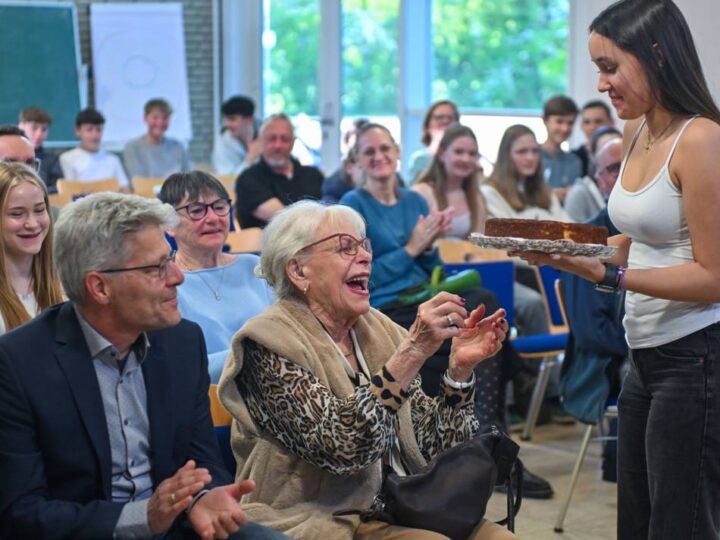 Ausstellung in Geldern: Ein Zeichen für Verantwortung und Menschlichkeit