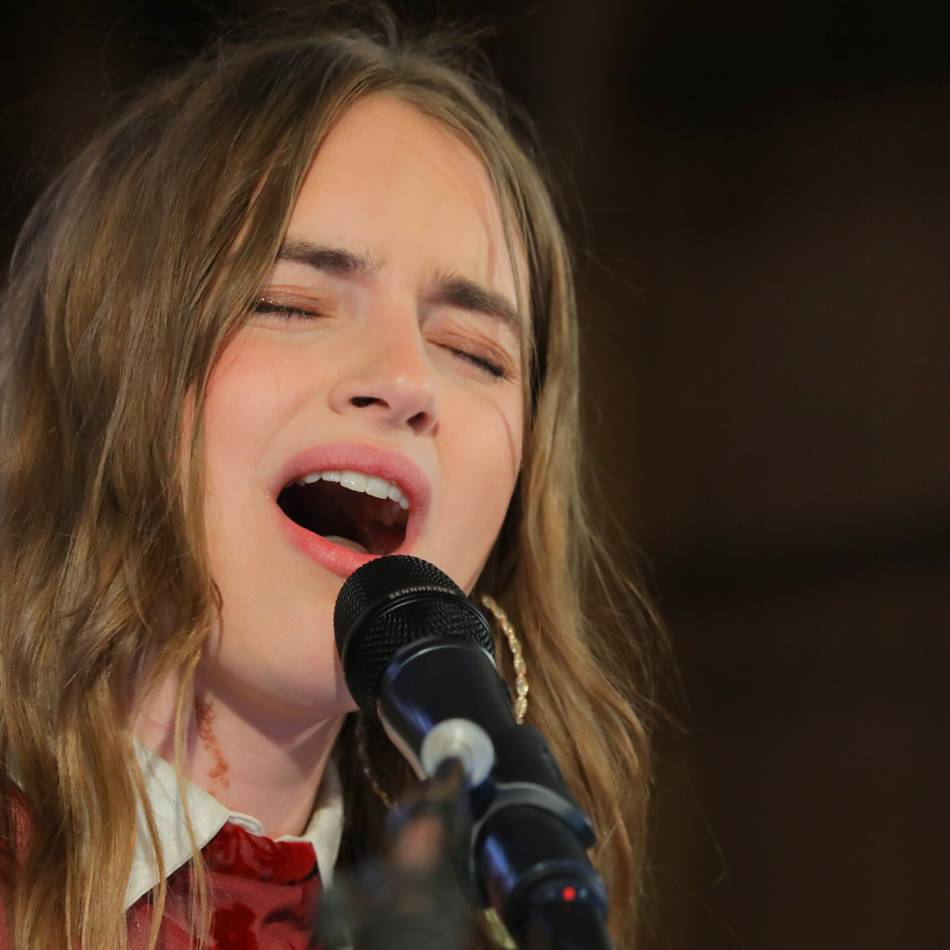 Auftritt in Sonsbeck: Anne Mosters begeistert bei Konzert-Premiere