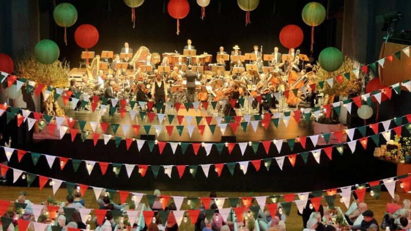 Festival von Bayer Kultur in Leverkusen: Dolce Vita im Erholungshaus – mit einer Prise Zukunftssorge