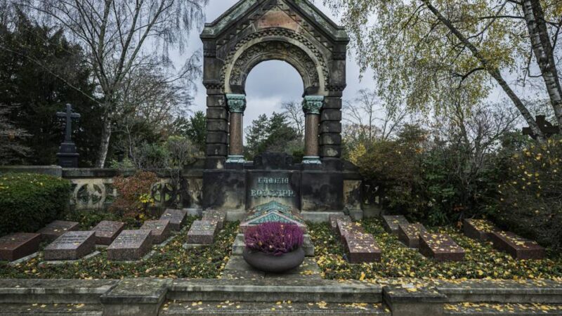 Bestattung in Düsseldorf: Letzte Ruhe auf dem Millionenhügel? So ist das in Düsseldorf möglich