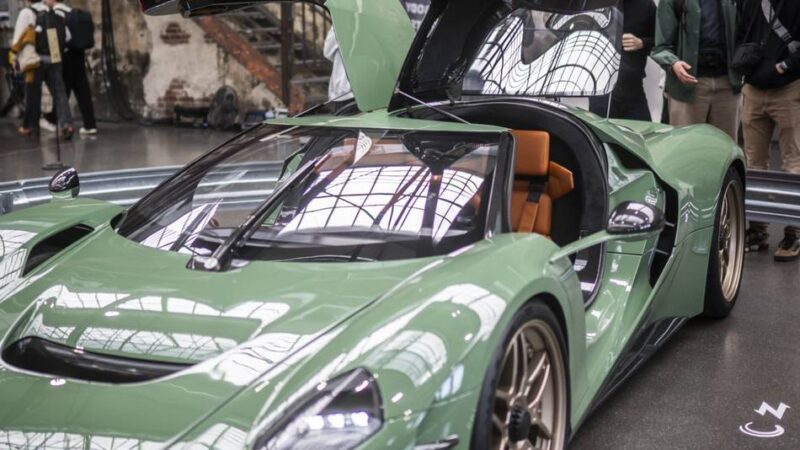 Automobil-Event auf dem Areal Böhler: Ultrace bringt 3-Million-Euro Auto nach Düsseldorf