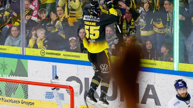 5:3-Sieg über die Huskies: Pinguine gegen Kassel mit einer Hand am Pokal – die Highlights aus Spiel drei