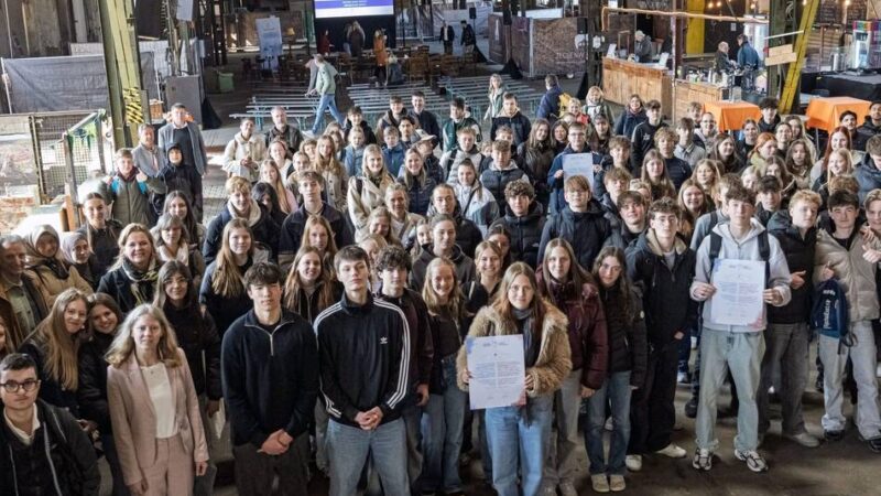 Zum Thema „Wasser ohne Grenze“: Schulen aus dem Kreis Kleve siegen beim Euregionalen Schulwettbewerb