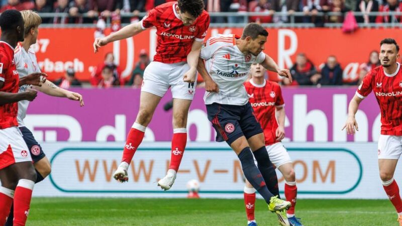 Szene nicht im TV zu sehen: Hilfloser Fortuna-Moment kurz vor erstem Gegentor zeigt Nachteil im Abstiegskampf