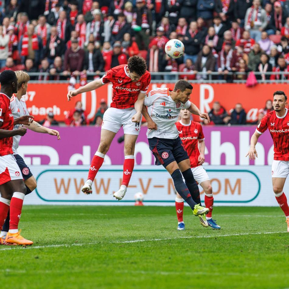 Szene nicht im TV zu sehen: Hilfloser Fortuna-Moment kurz vor erstem Gegentor zeigt Nachteil im Abstiegskampf