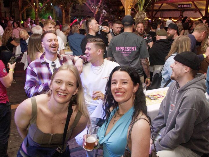 Niederrheinisches Bierfest: Menzelen-West wird zum Mekka der Bierliebhaber