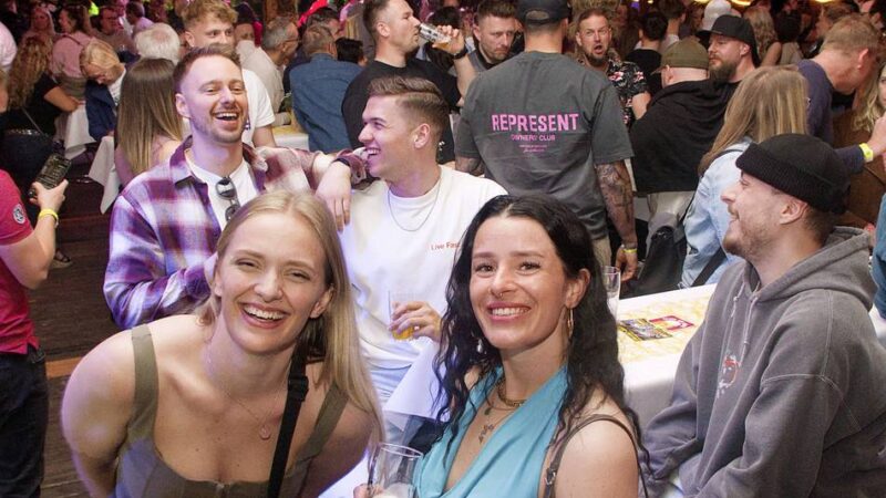 Niederrheinisches Bierfest: Menzelen-West wird zum Mekka der Bierliebhaber