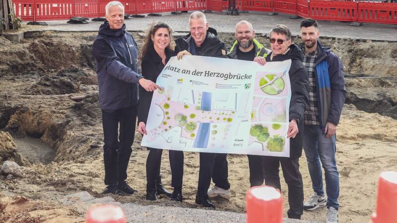 Platz an der Herzogbrücke: Die Klever Innenstadt bekommt ein neues Entrée