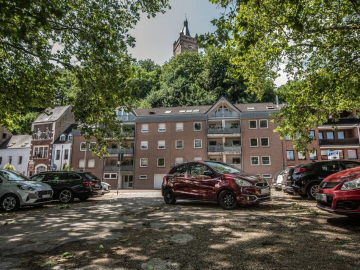 Monatelange Bauarbeiten: Parkplatz an der Klever Stadthalle wird umgebaut