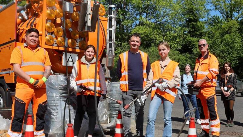 „Girls‘ und Boys‘ Day“ in Leverkusen: Wenn Schüler Schockräume und Kanäle inspizieren