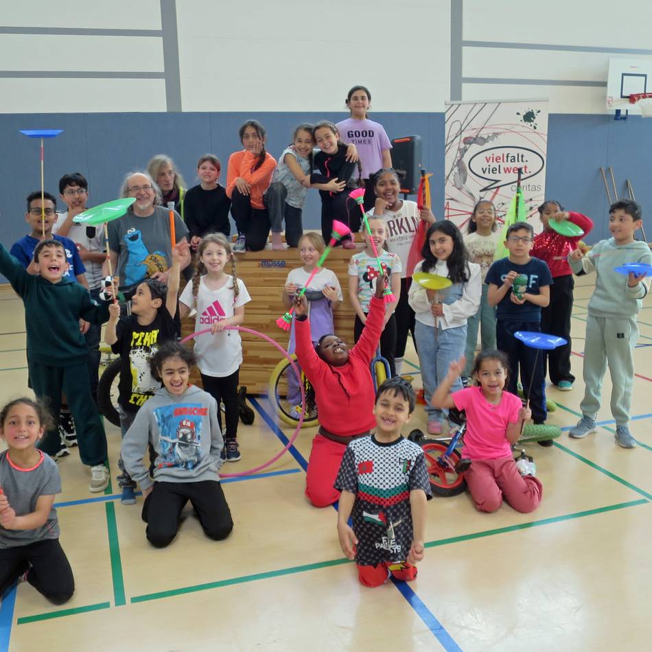 Ferienprogramm in Ratingen: Große Zirkus-Show mit viel Applaus