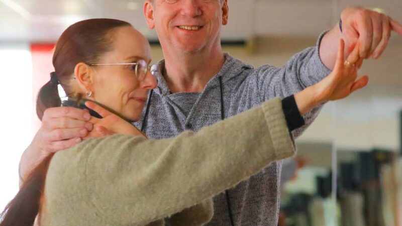 Unternehmen in Moers: Wie die City-Tanzschule seit fast 50 Jahren überlebt