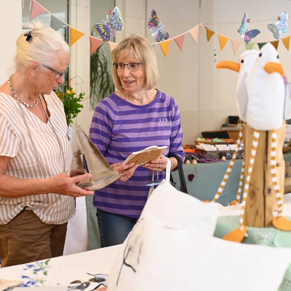 Altenzentrum in Hückeswagen: Frühlingsbasar – Handgemacht für den guten Zweck