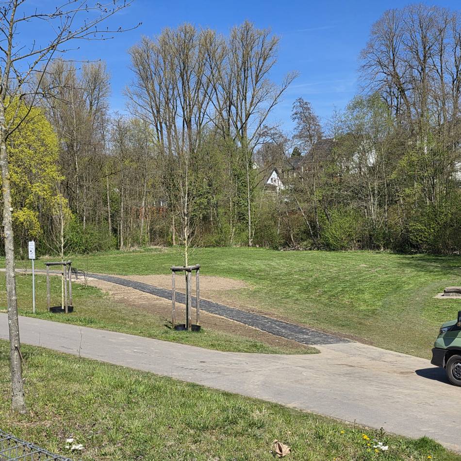 Hückeswagener Wupperauen: Regen kann Hundewiese-Weg nicht mehr „überfluten“