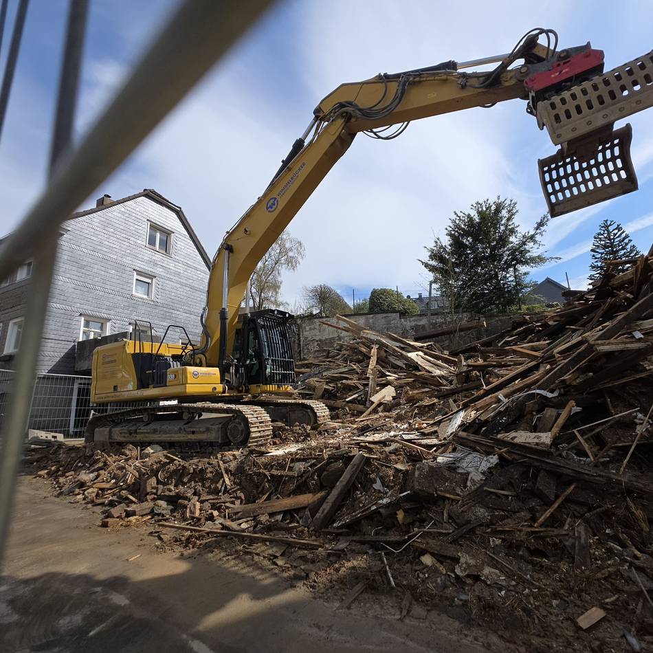 Friederichstraße 11-15 in Hückeswagen: Das Ende eines umstrittenen Denkmals