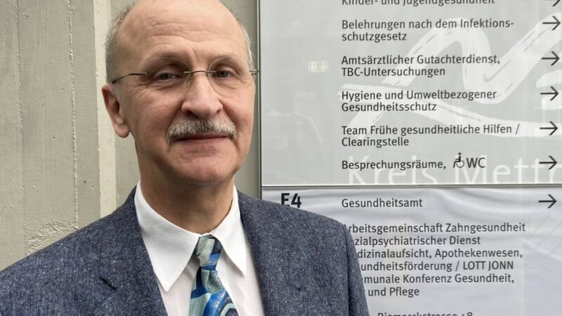 Johann-Peter-Frank-Medaille : Ehemaliger Amtsleiter ausgezeichnet