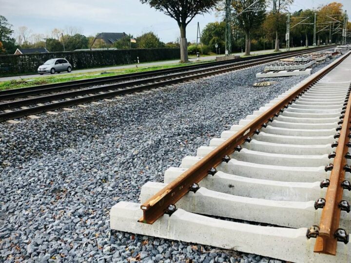 Betuwe in Emmerich: Bahn erhält Baurecht für drittes Gleis in Praest