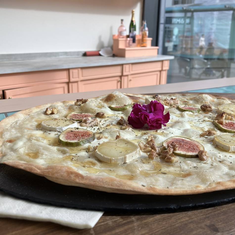 Trend-Check fürMönchengladbach: Hier gibt es Matcha, Bubble Tea, Smash Burger & Co.