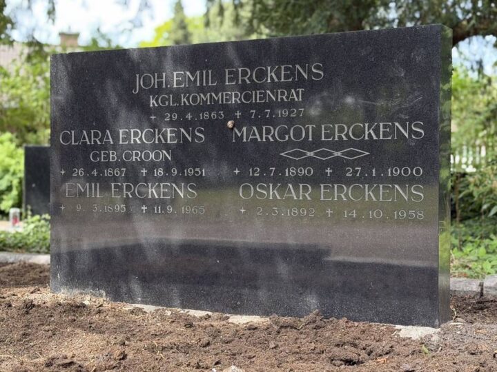 Politik in Grevenbroich: Ehrengrab für Familie Erckens umstritten