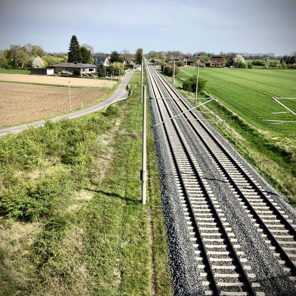 Drittes Gleis: Betuwe: Baurecht für Praest und Vrasselt