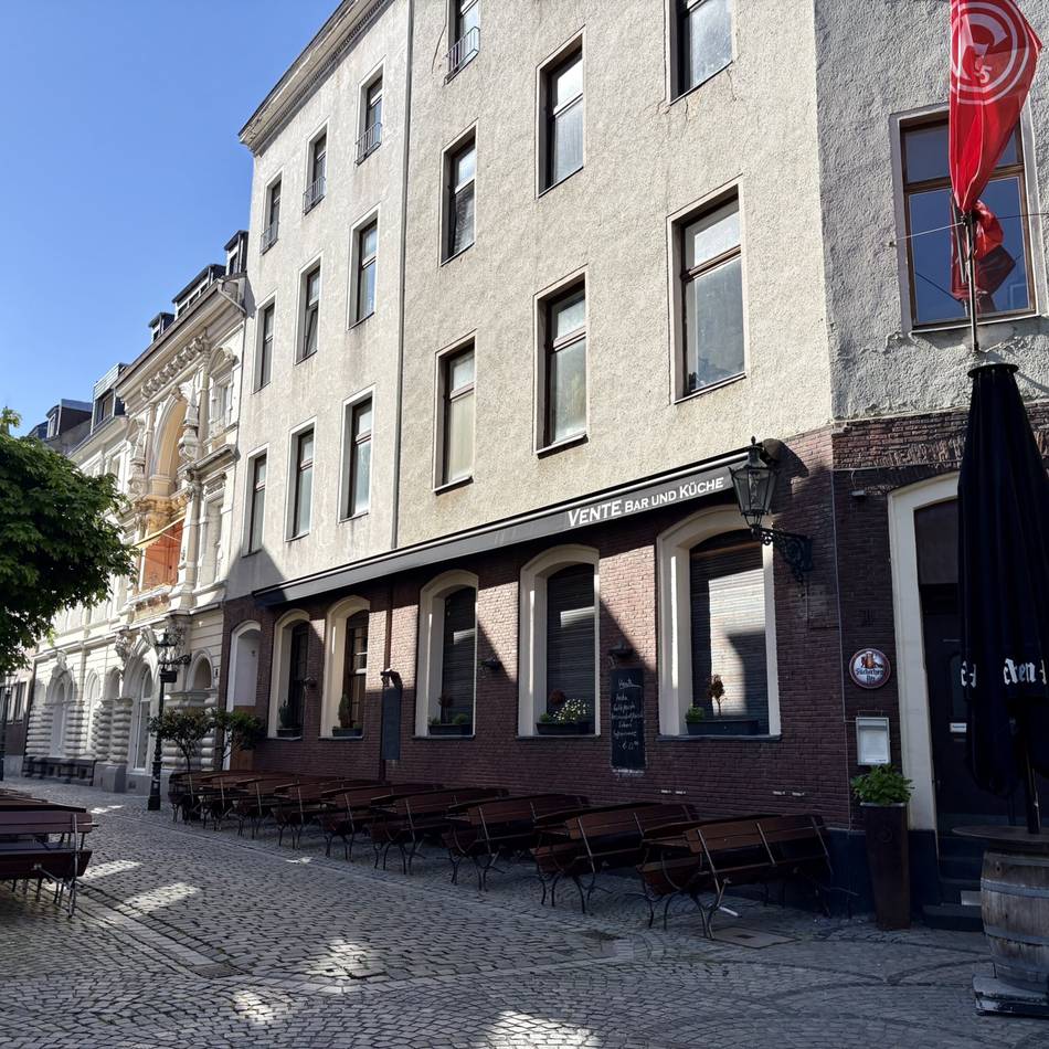 In der Düsseldorfer Altstadt: Restaurant Vente schließt nach Jahrzehnten seine Türen – das sind die Gründe
