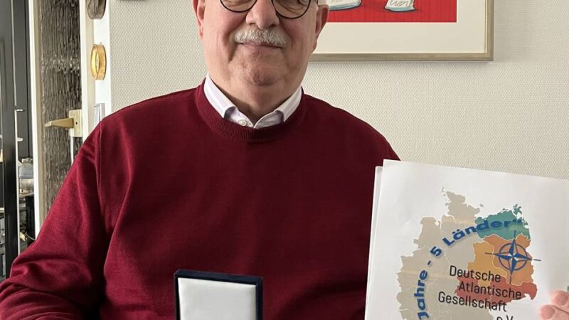 Ein Gocher bei der Atlantischen Gesellschaft: Mike Urban will Nato-Themen verständlicher machen