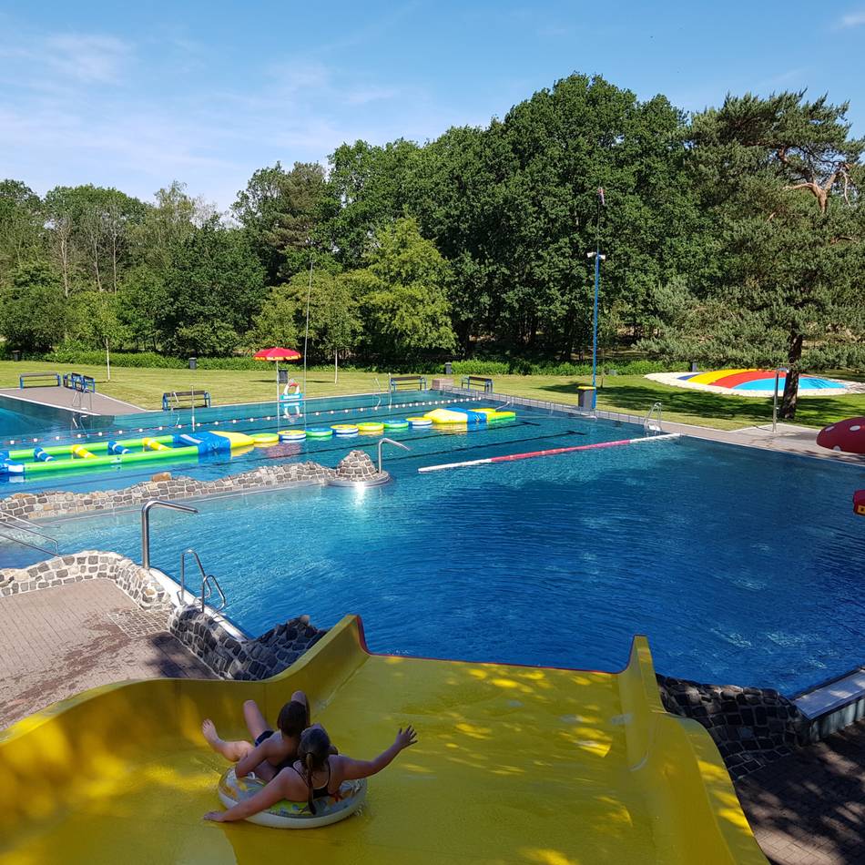 Beliebtes Freibad für Familien: Spaßbad Hexenland in Sevelen startet in die Saison