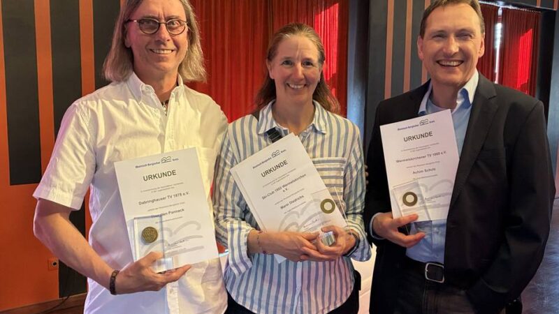 Sportlerehrung in Rhein-Berg: Landrat ehrt drei Jugendtrainer aus Wermelskirchen