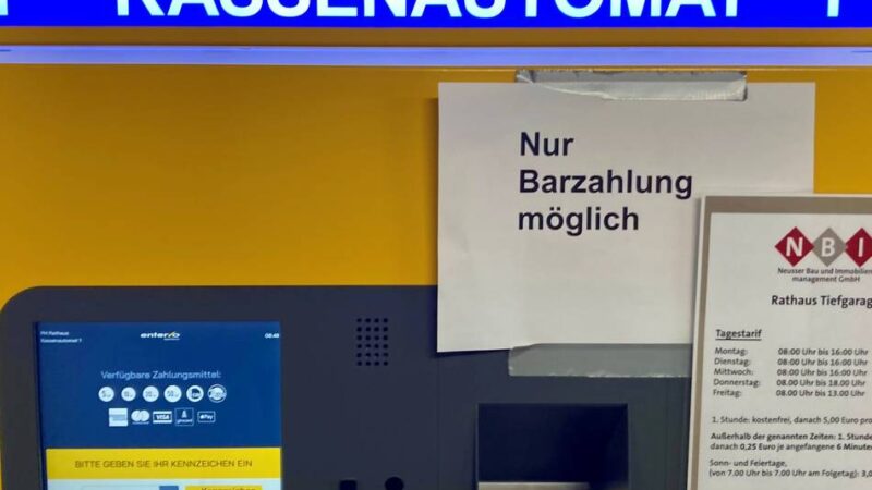 Rathaus-Tiefgarage in Neuss: Das kleinste Parkhaus wird nun zum teuersten