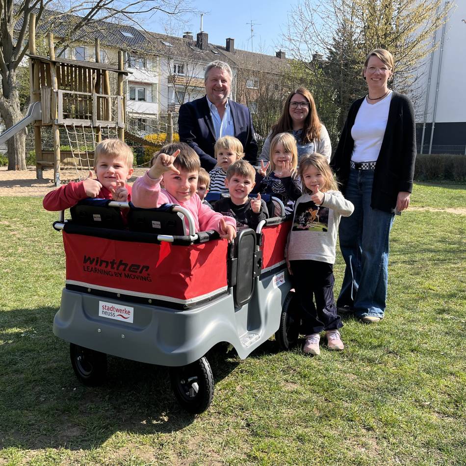 ÖPNV in Neuss: Petition mit 2000 Unterschriften setzt Politik unter Druck