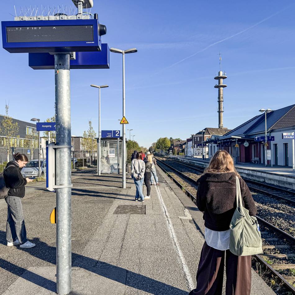 Keine Züge zwischen Weeze und Kevelaer: Stellwerk bei Kevelaer streikt – massive Probleme beim Niersexpress