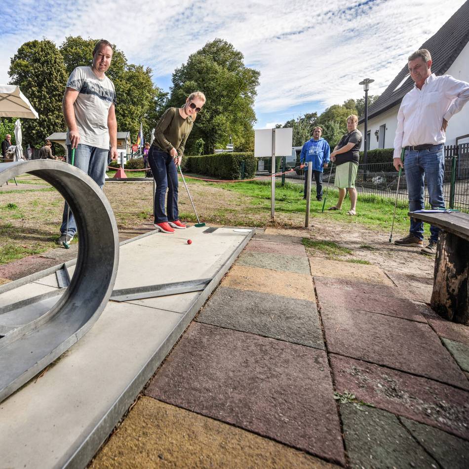 Zum Start der Saison 2026: Hier kann man im Kreis Kleve Minigolf spielen