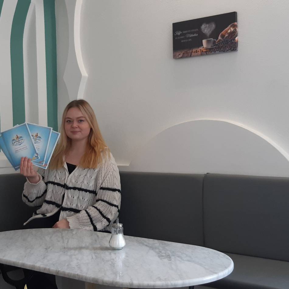 Neueröffnung in Stürzelberg: Eisdiele „Gelateria am Rhein“ öffnet am 1. Mai