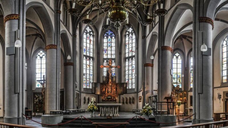 Katholische Kirche im Kreis Kleve: Kirchenvertreter diskutieren über Zukunft der Pfarreien