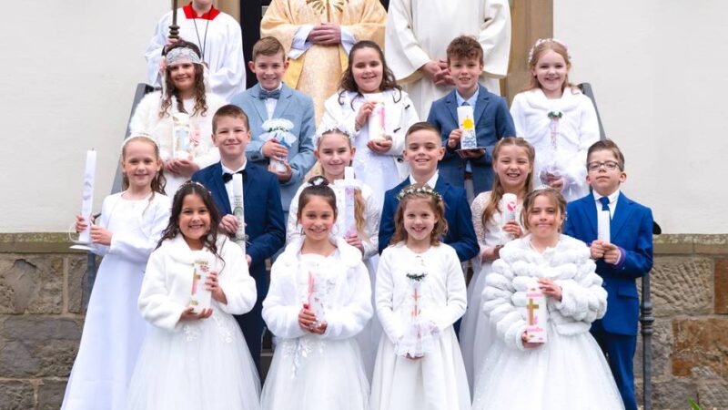 Katholische Gemeinde in Radevormwald: 15 Erstkommunionkinder bei zweiter Feier