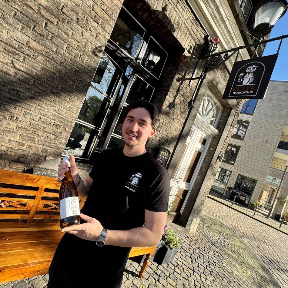 Neueröffnung in Neuss: Früher Café Küppers, jetzt Weinbar