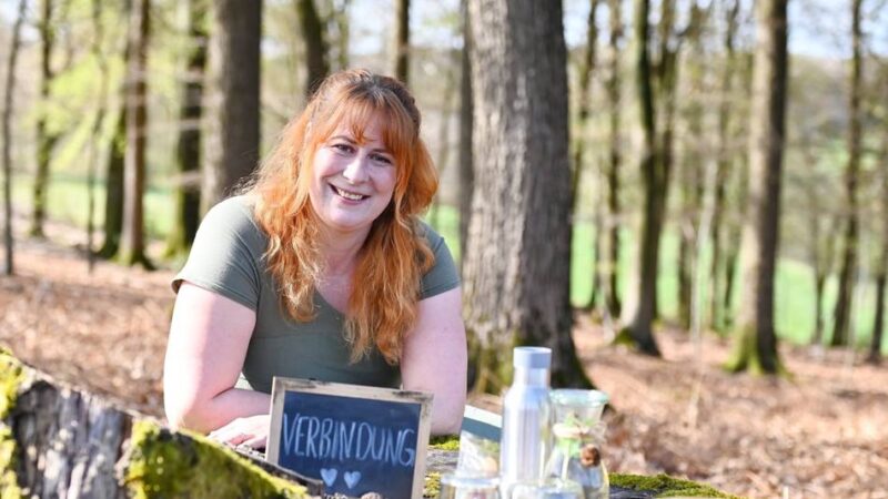 „KreativZeit“ in Radevormwald: Im Waldwohnzimmer die Natur ganz neu erleben