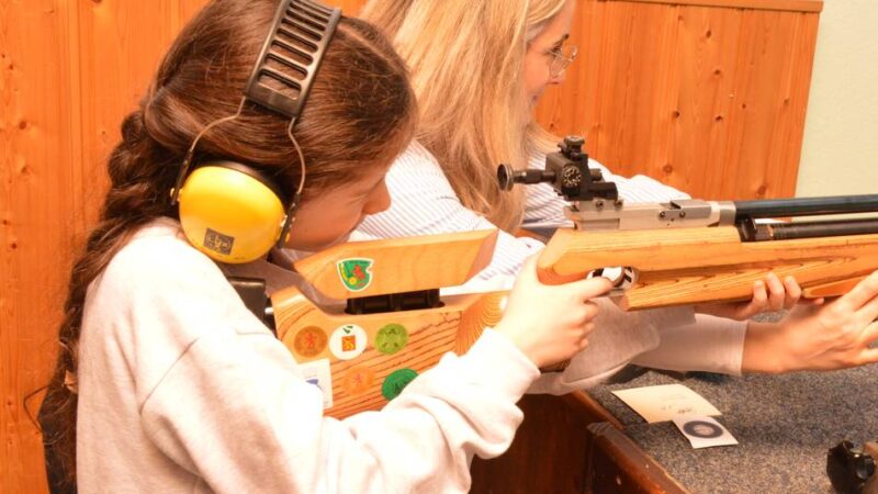 Osterschießen beim WTV: Anfänger sammeln erste Ringe und bunte Eier