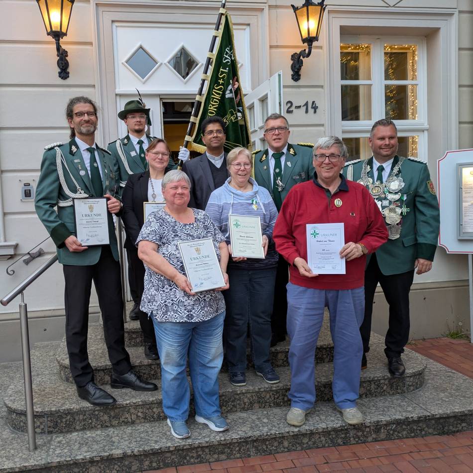 Jahreshauptversammlung der Rheinberger Bruderschaft: Sebastianer freuen sich über 17 neue Mitglieder