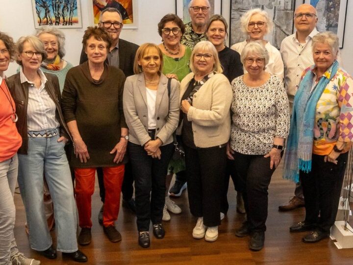 Ausstellung im Rathaus Büttgen eröffnet: „Diese Bilder haben eine ganz eigene Magie“