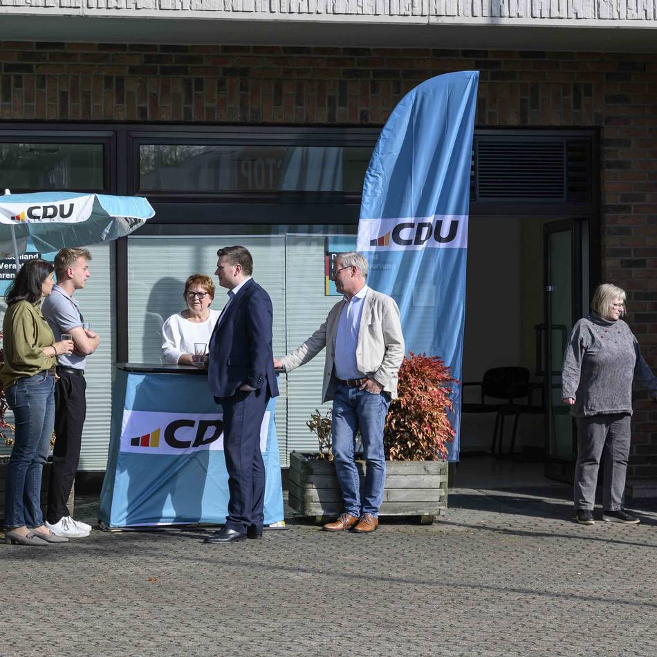 „Housewarming Party“ in Kaarst: Kaarster CDU findet ihre neue Heimat nur eine Tür weiter
