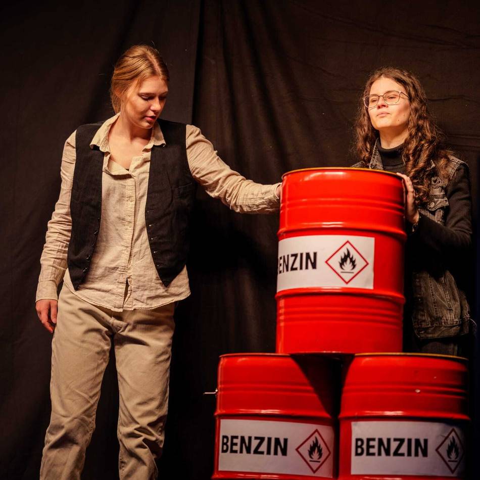 Leibniz-Gymnasium Dormagen: Schülertheater appelliert an die Zivilcourage