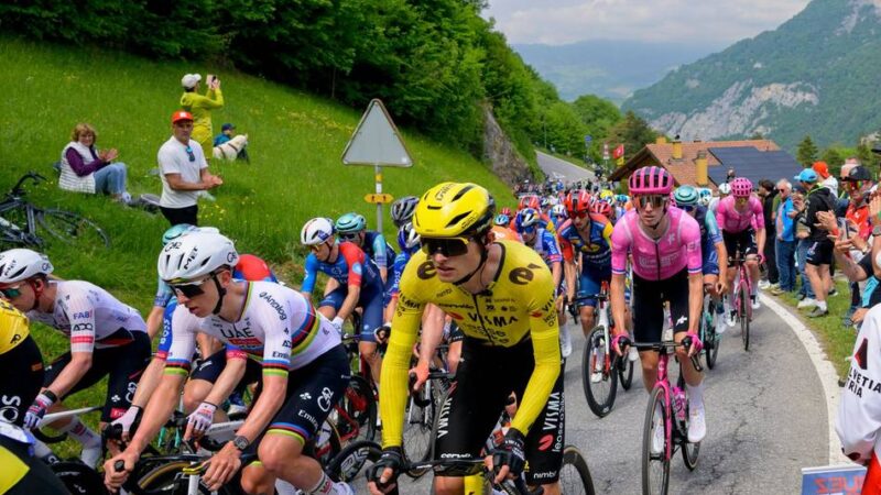 Deutscher Radsportler wird Zweiter: Lipowitz besteht Bergtest gegen Pogacar in der Romandie