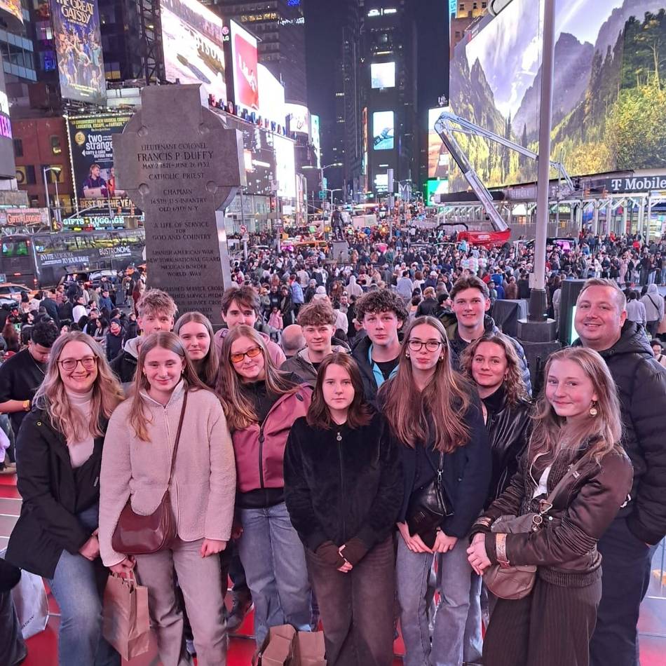 Kardinal-von-Galen-Gymnasium auf Tour: Schüleraustausch mit Besuch in New York