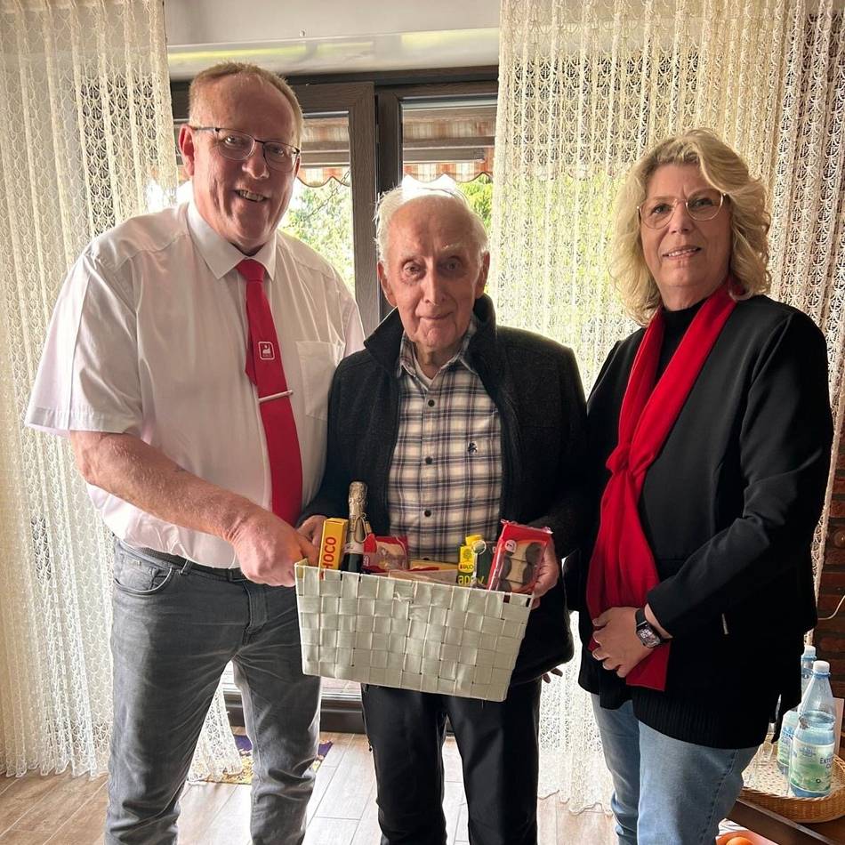 70 Jahre bei der Gewerkschaft: Ehrung für Karl-Heinz „Kalla“ Grütter