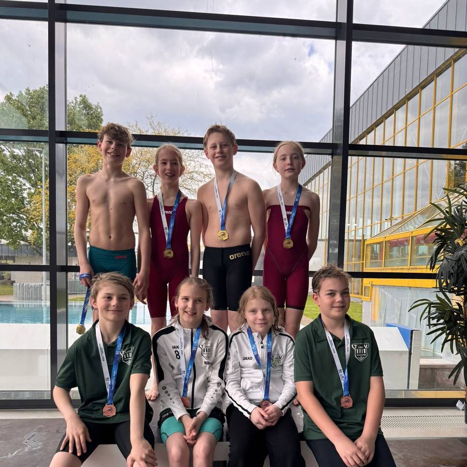 Meisterschaften in Düsseldorf: Schwimmer des TV Ratingen glänzen im Bezirksvergleich
