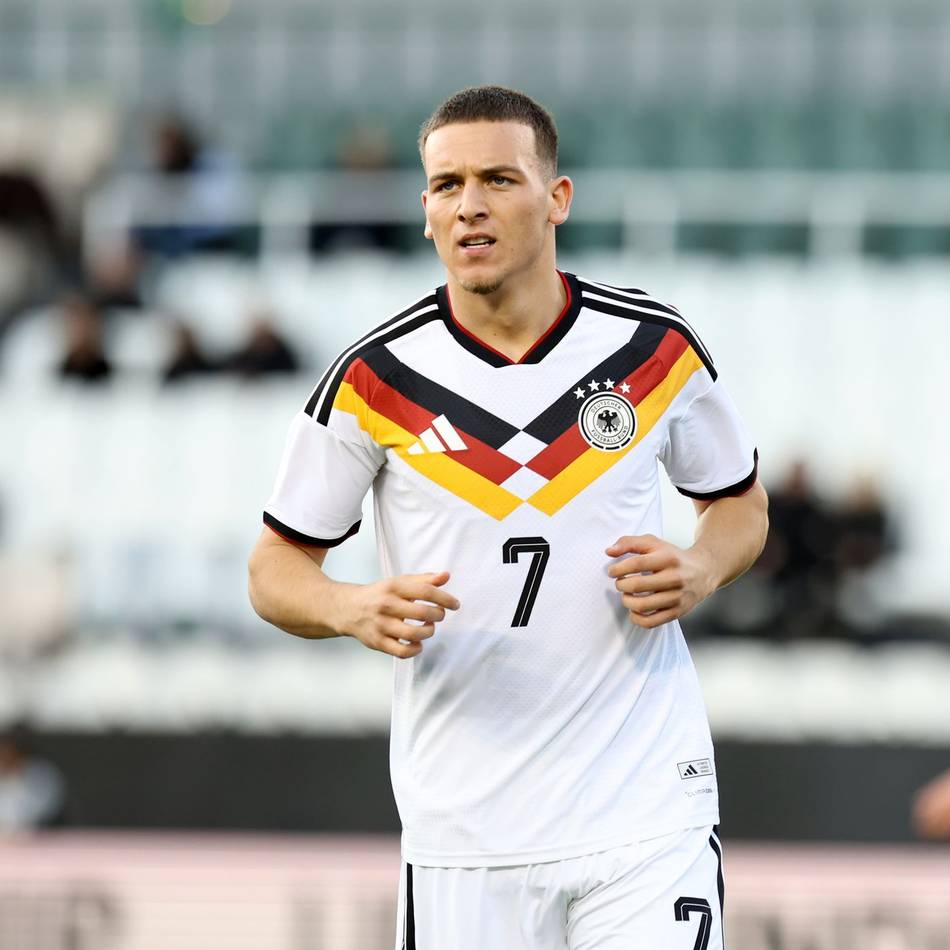 U21-Sieg in der EM-Qualifikation: „Das Tor war für sie“ – El Mala widmet Tor gegen Griechenland seiner verstorbenen Oma