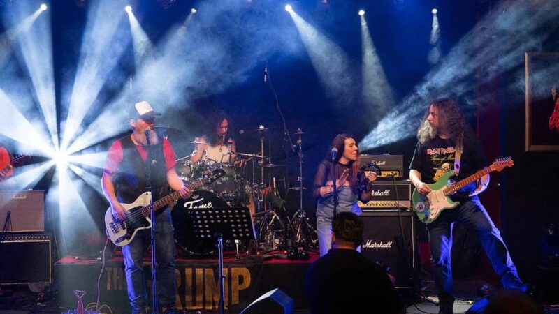 Kneipenabend mit „The Grump“ und „Zoahr“: Rockbands treten in der Jukuwe in Xanten auf