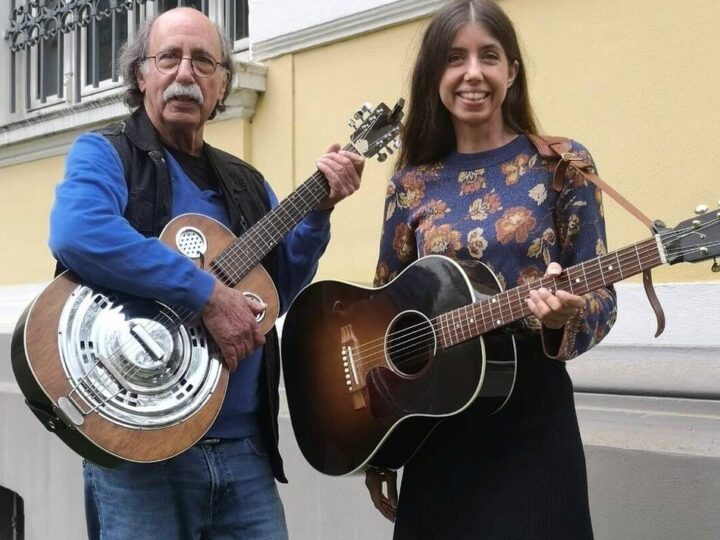 Konzertreihe in Villa Erckens: Vater-Tochter-Duo lädt zu musikalischer Reise ins „alte Amerika“