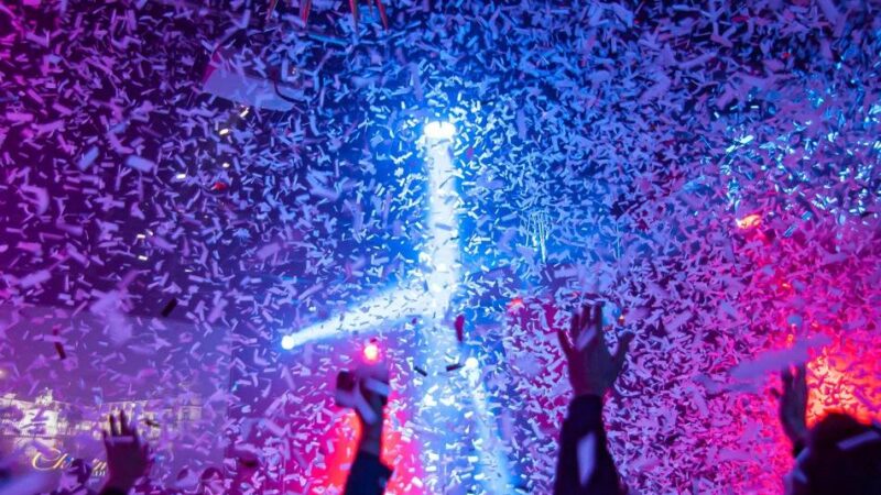 Tanz in den Mai 2026: Diese Partys locken zum Tanz in den Mai in Düsseldorf